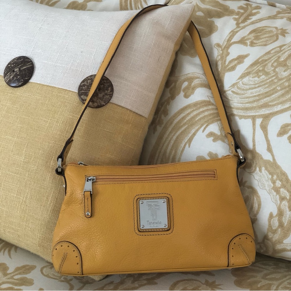 NWOT Tignanello Leather Shoulder Bag